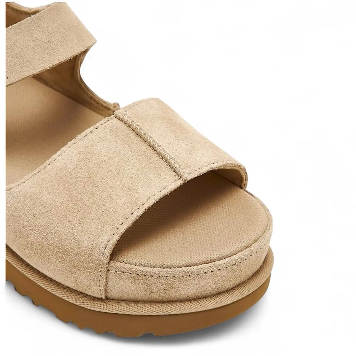 UGG Goldenstar Hi — Sand