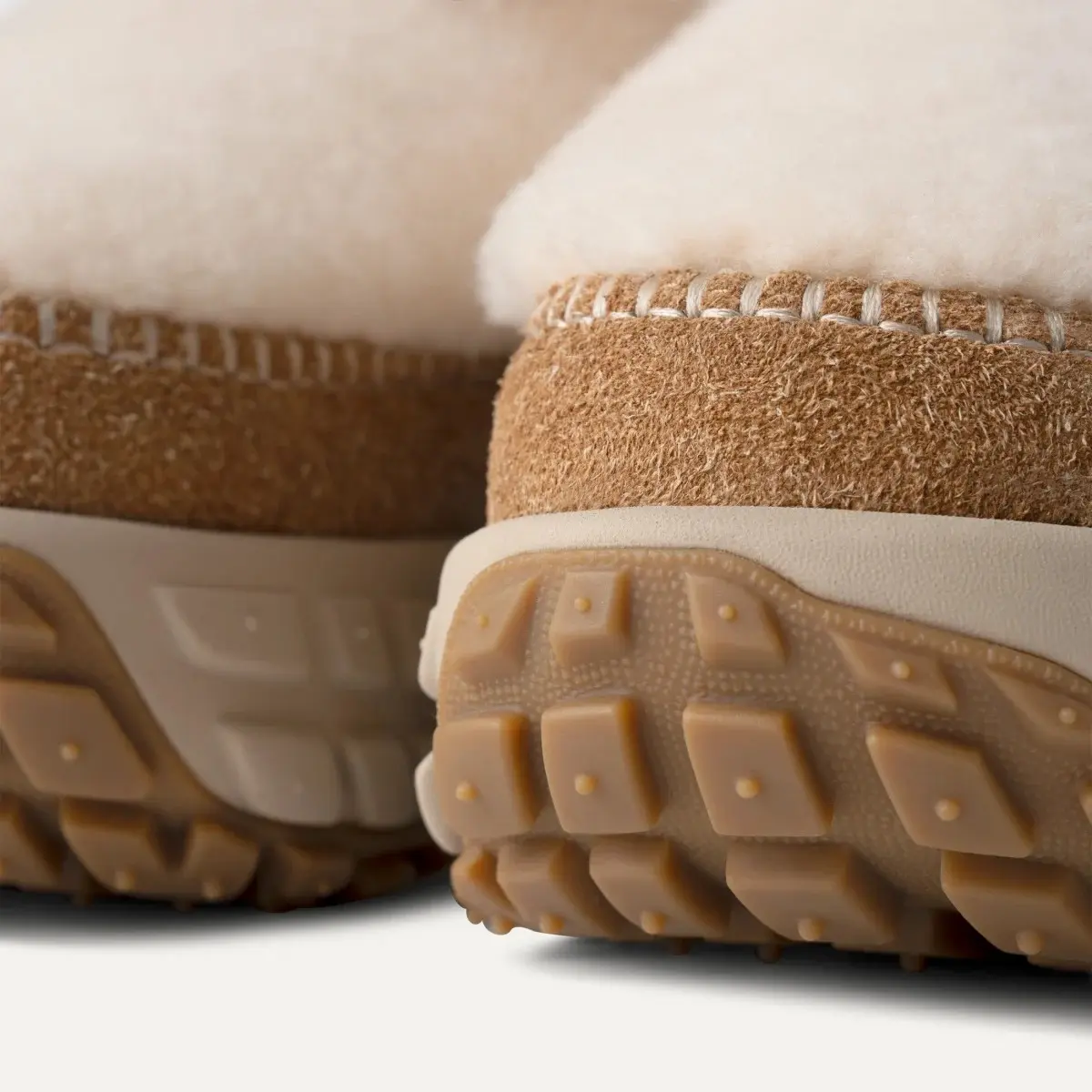 Venture Daze Ultra Mini Cozy — Beige