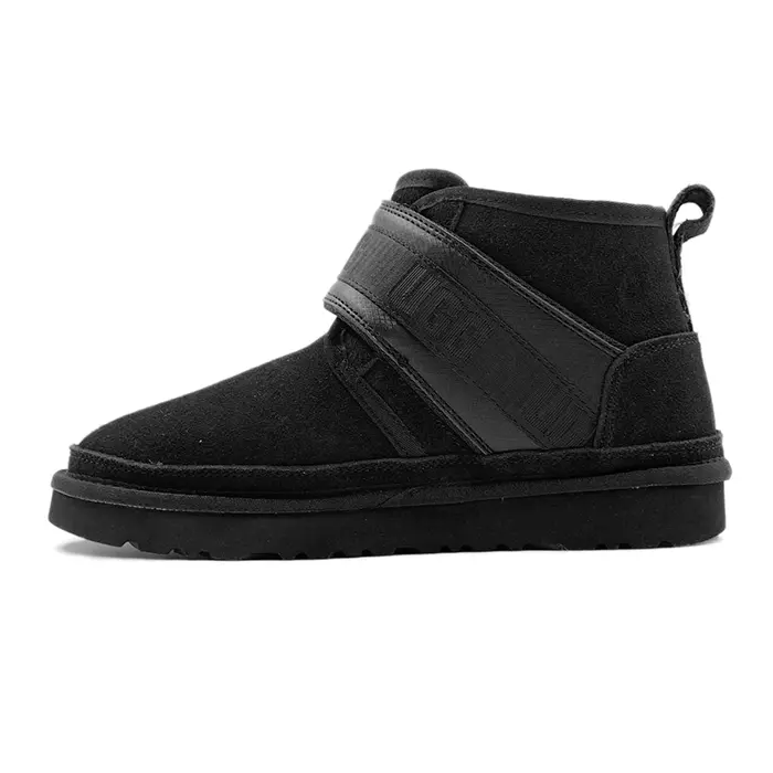Neumel Snapback — Black