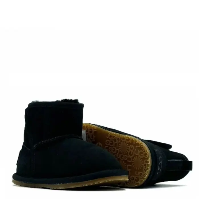UGG Baby Mila — Black