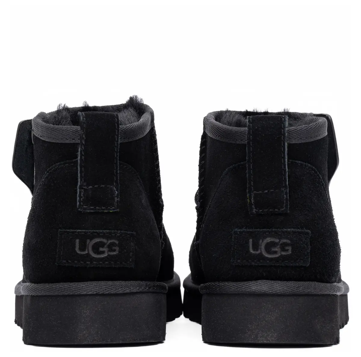 UGG Ultra Mini ZIP — Black