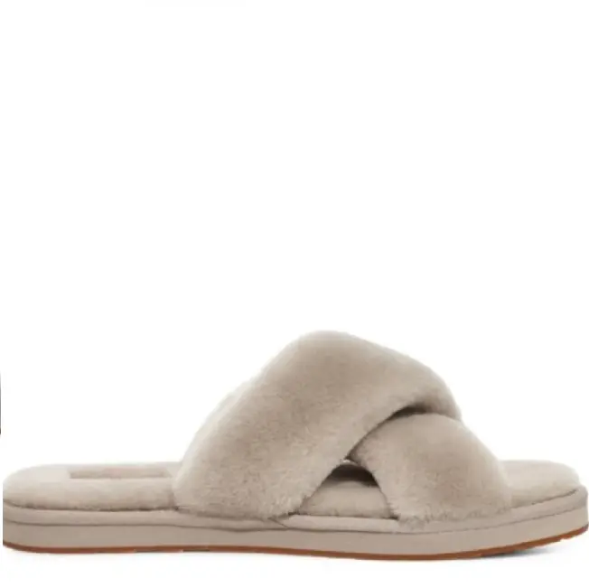 UGG Slippers Ayana — Sand